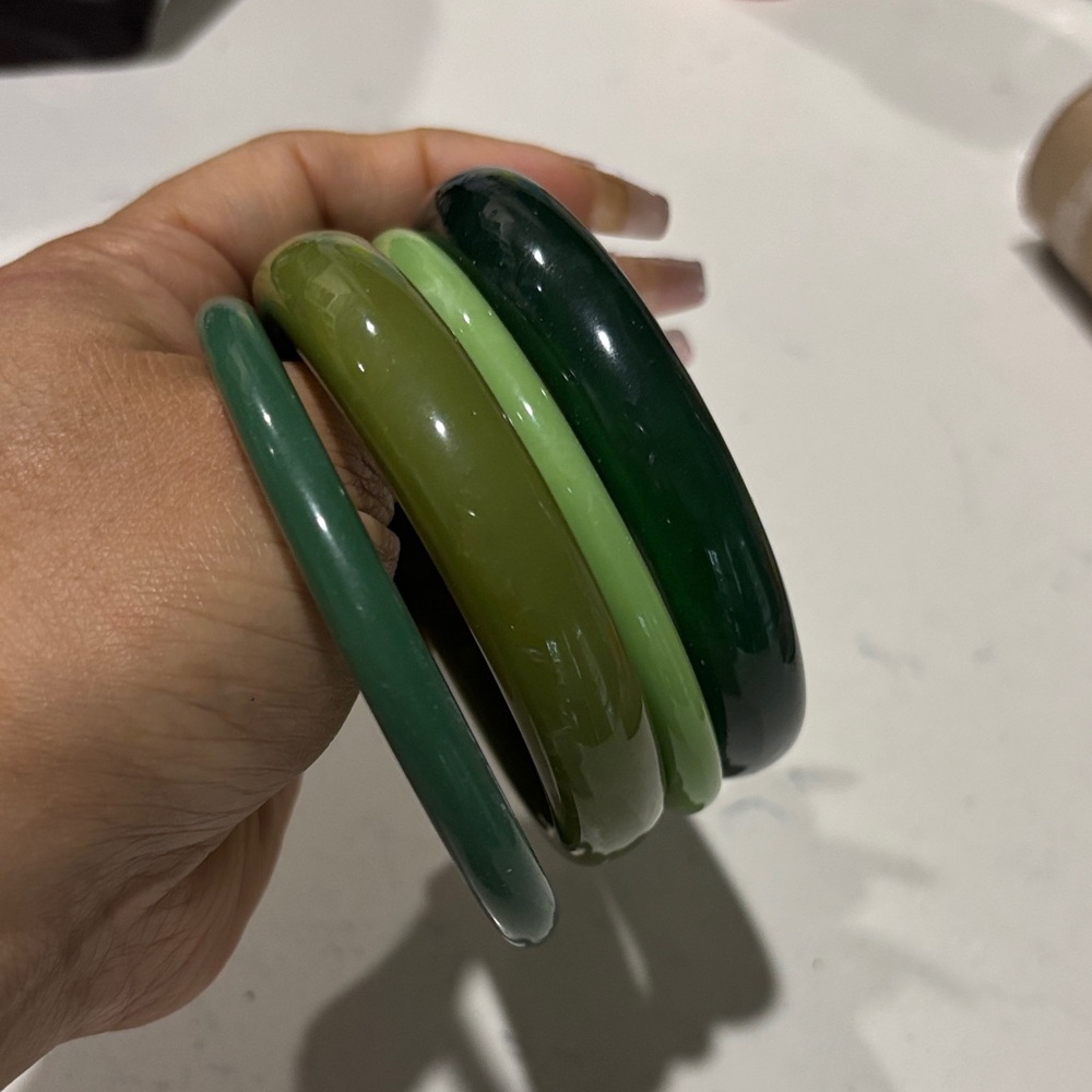 Elegant Green Bangle Set acrylic